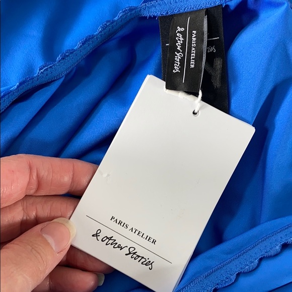 & Other Stories NWT Square Neck Scallop Swimsuit - Picture 8 of 9